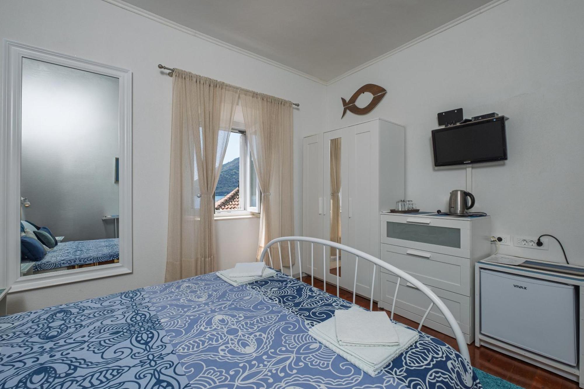 Bluemarine Rooms & Apartments Perast Exterior photo